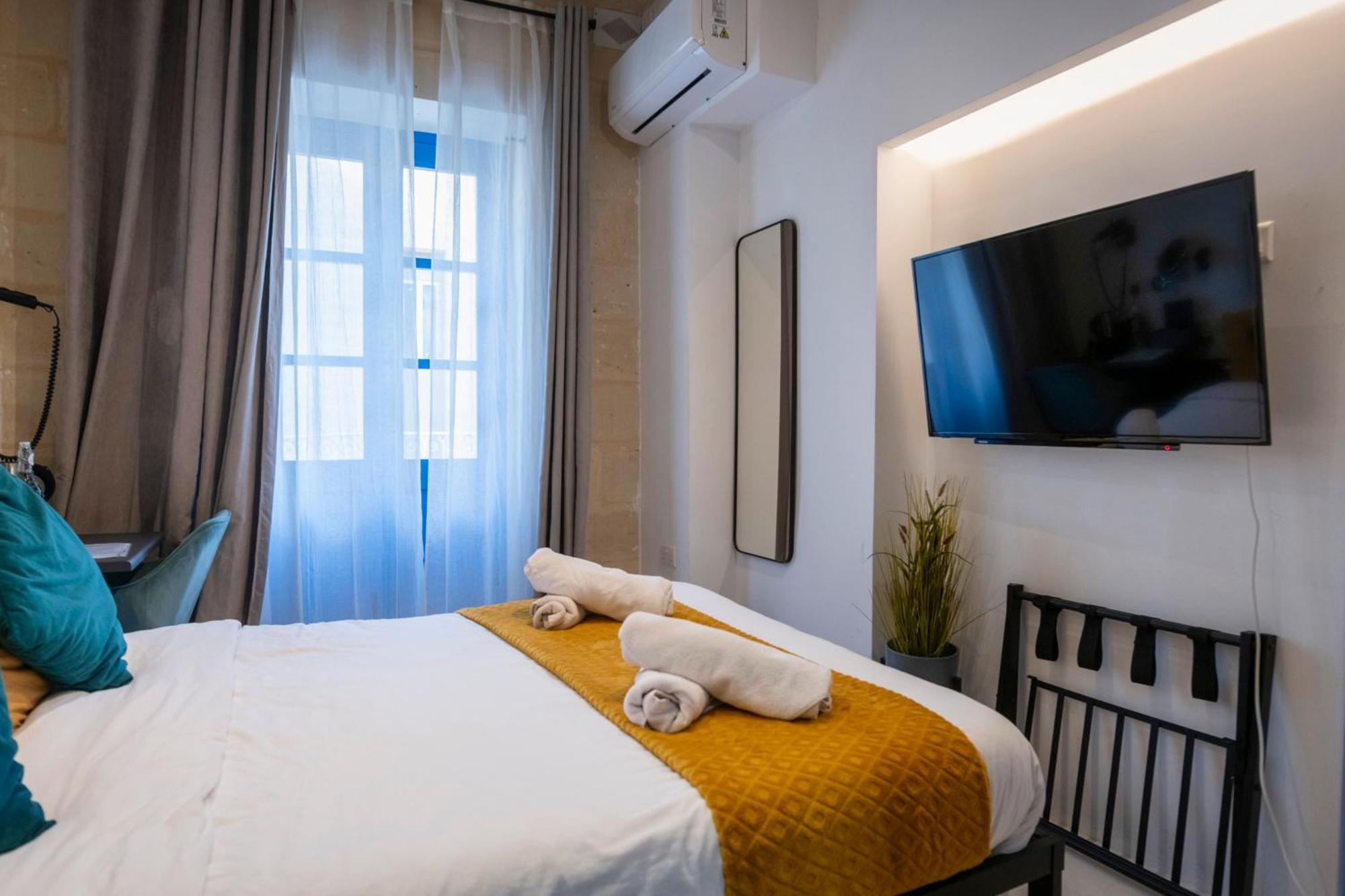 Mandera'S Boutique Suites & Dorms バレッタ エクステリア 写真