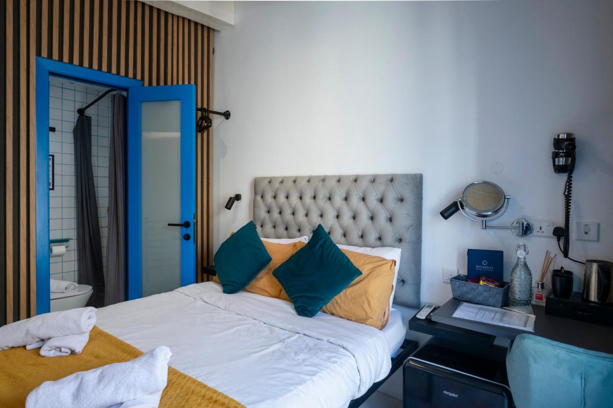 Mandera'S Boutique Suites & Dorms バレッタ エクステリア 写真