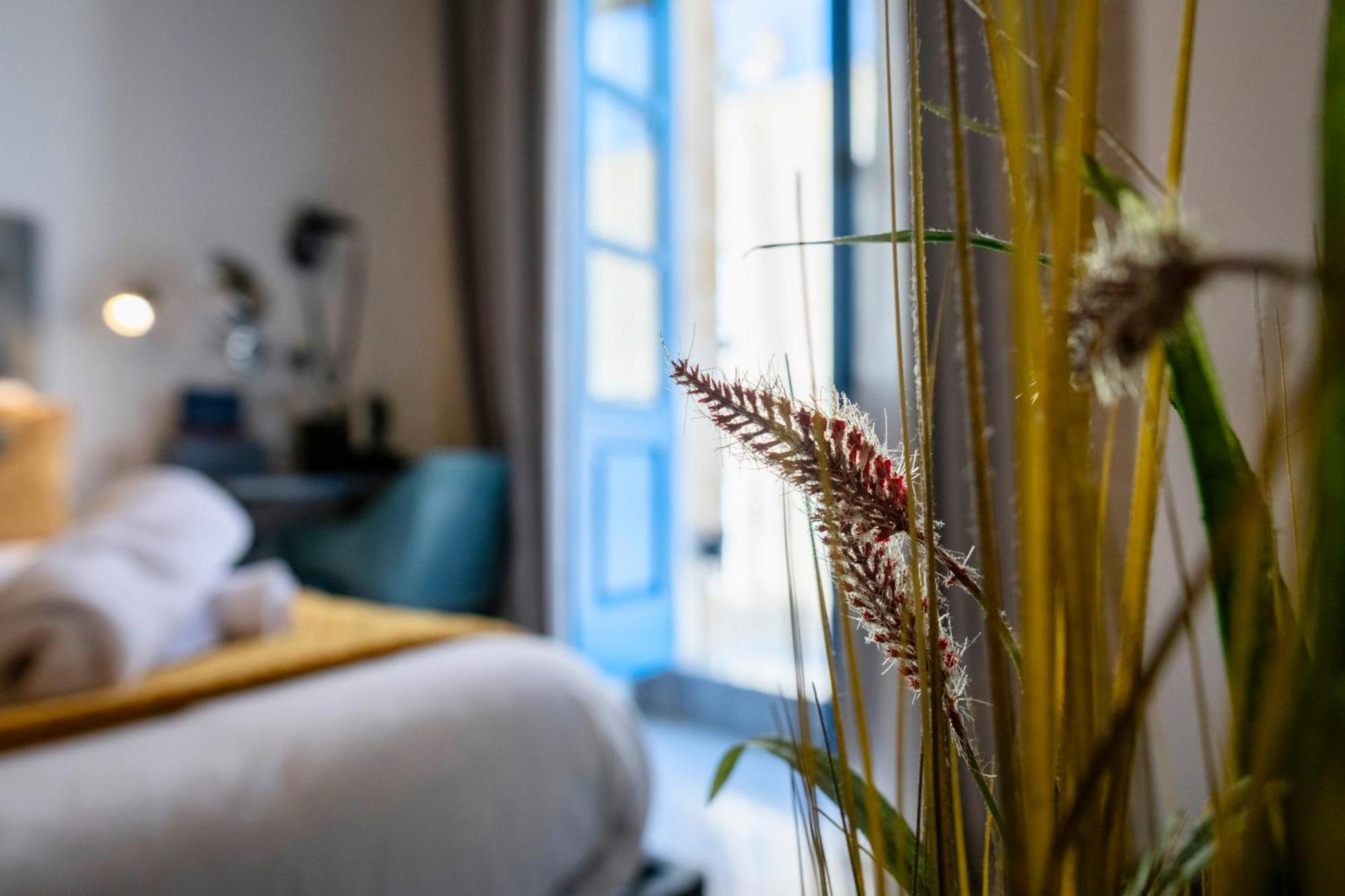 Mandera'S Boutique Suites & Dorms バレッタ エクステリア 写真