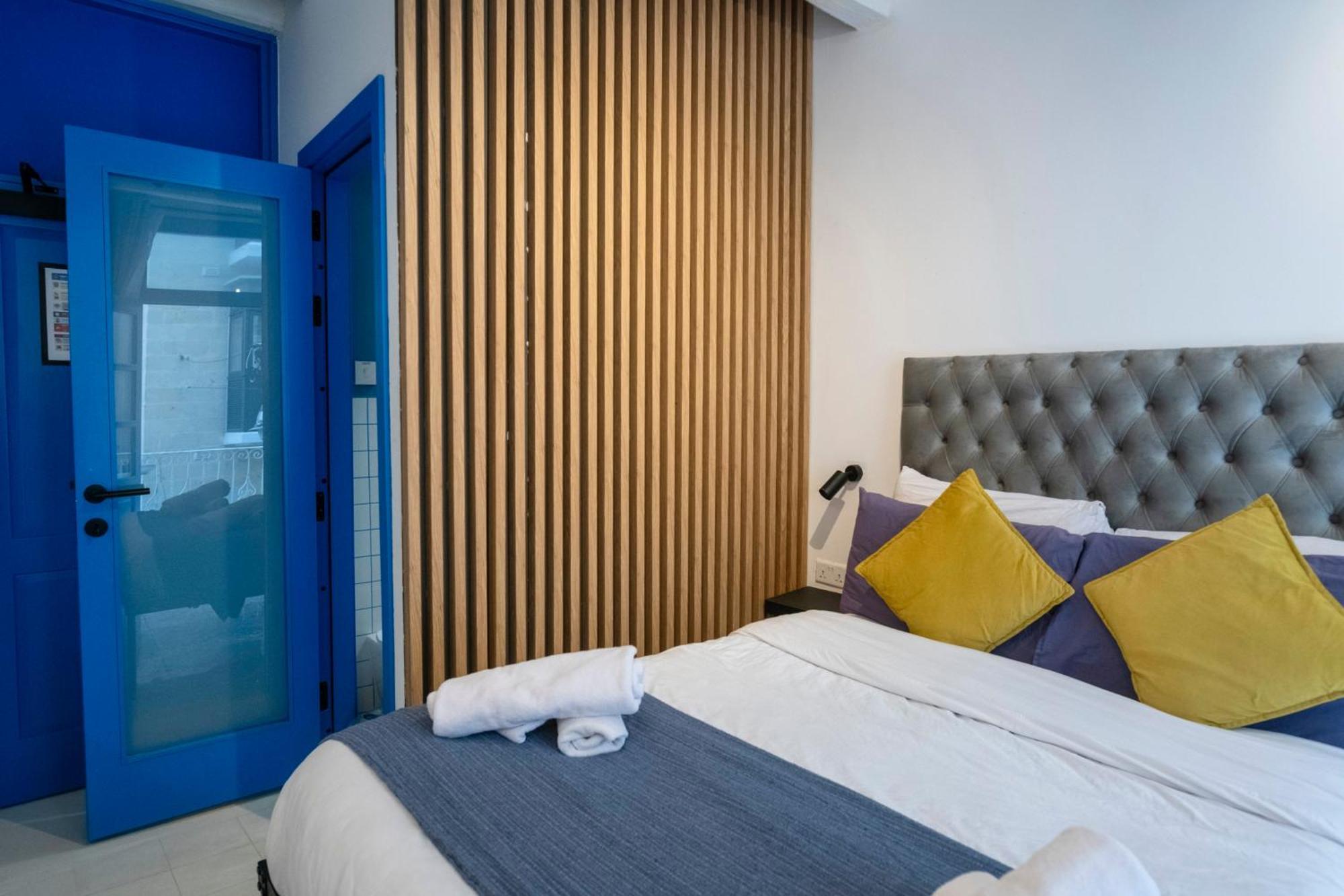Mandera'S Boutique Suites & Dorms バレッタ エクステリア 写真