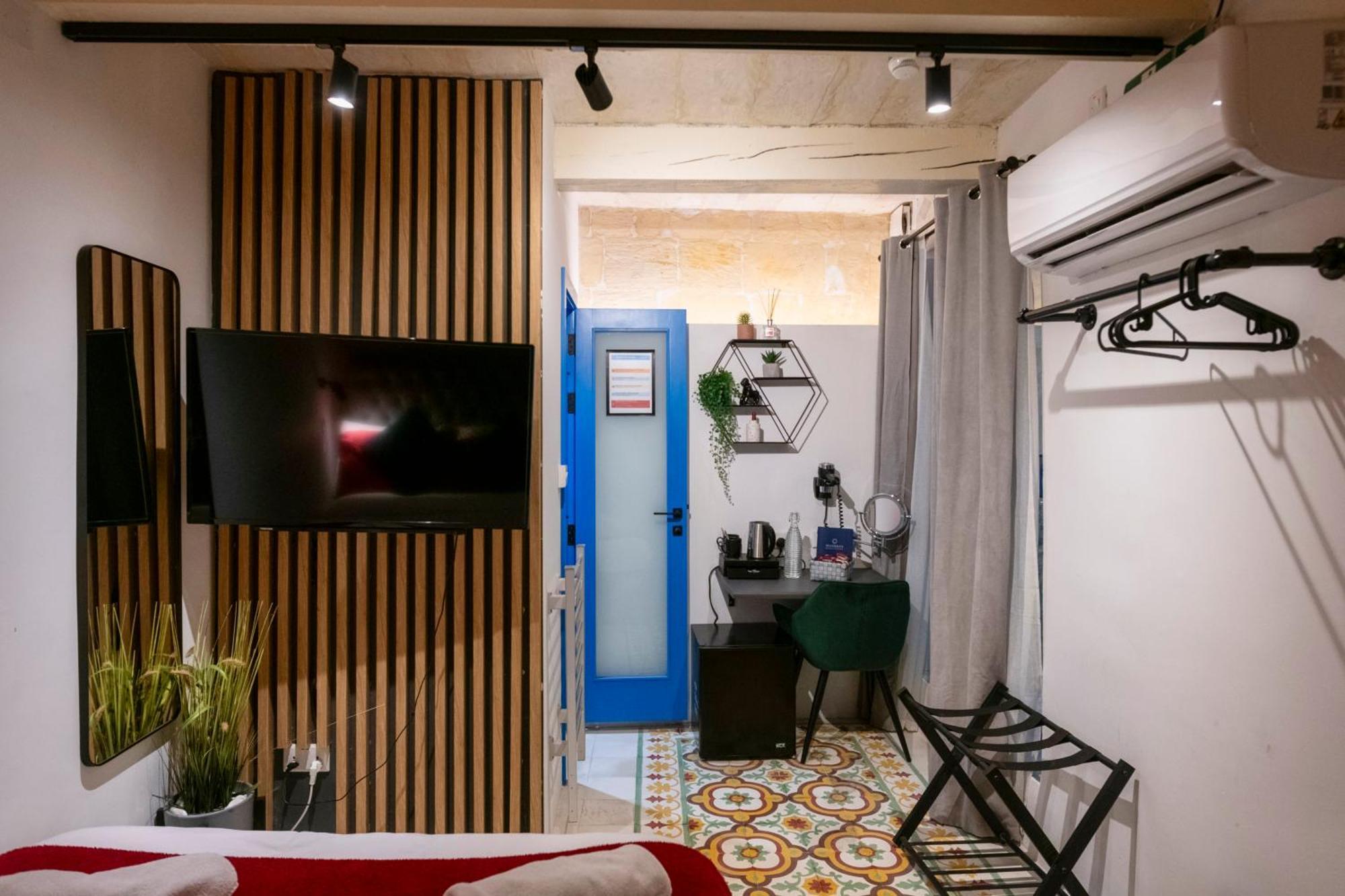 Mandera'S Boutique Suites & Dorms バレッタ エクステリア 写真
