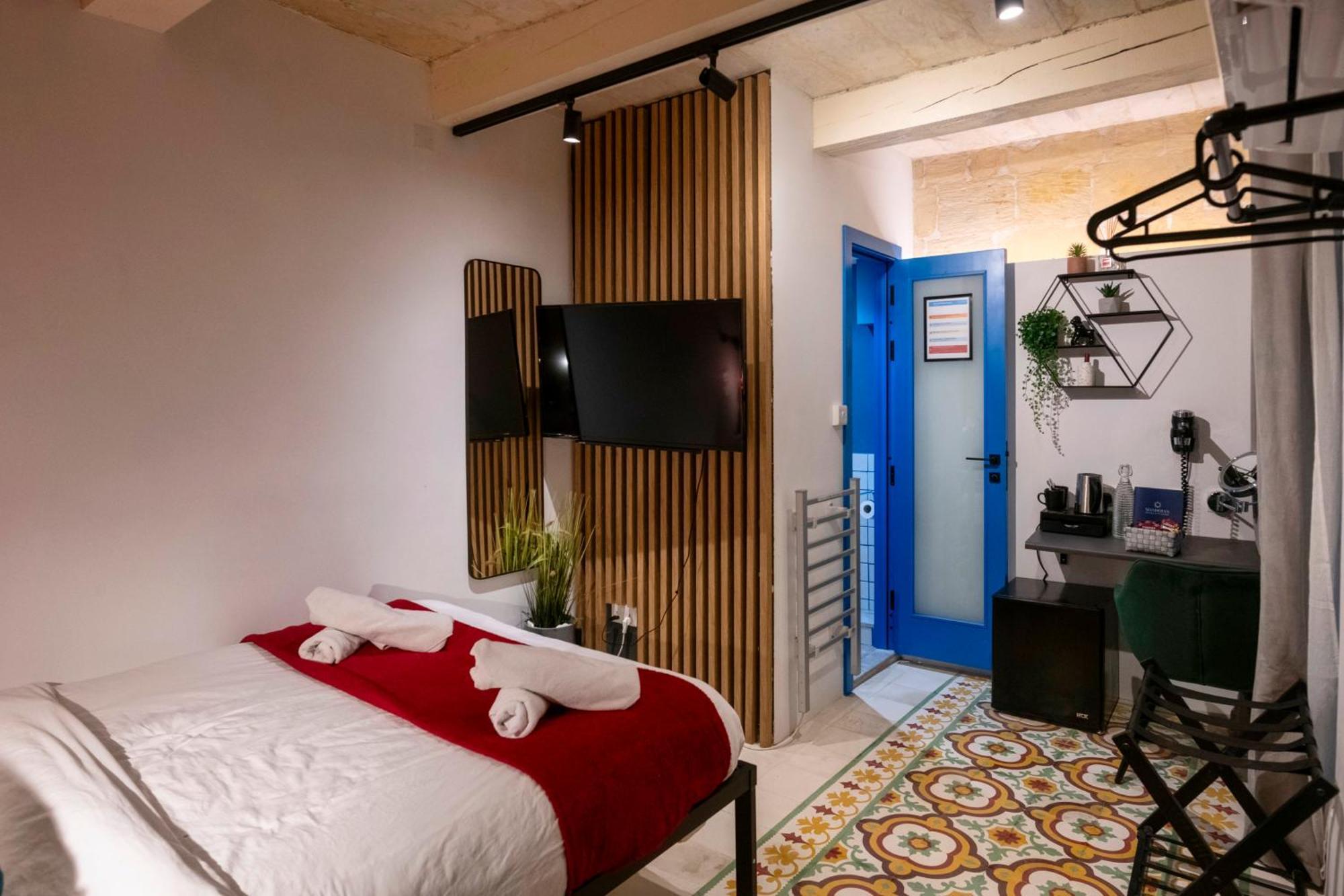 Mandera'S Boutique Suites & Dorms バレッタ エクステリア 写真